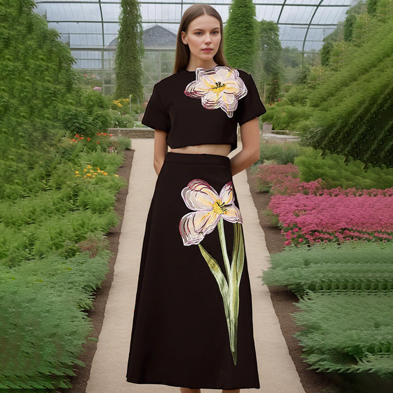 Elegant Summer Retro Waist Controlled Slim Fit Slimming Beautiful Floral Embroidery Design Skirt Two Piece Sets Women