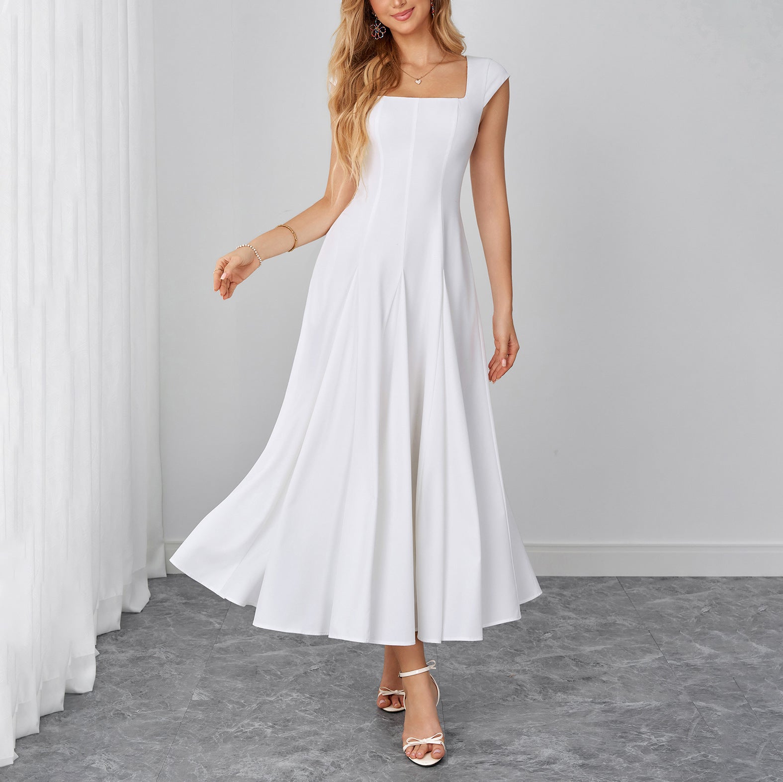 Elegant Stretch Strap Dress Sexy Backless Waist Trimming Lace up Long Dress