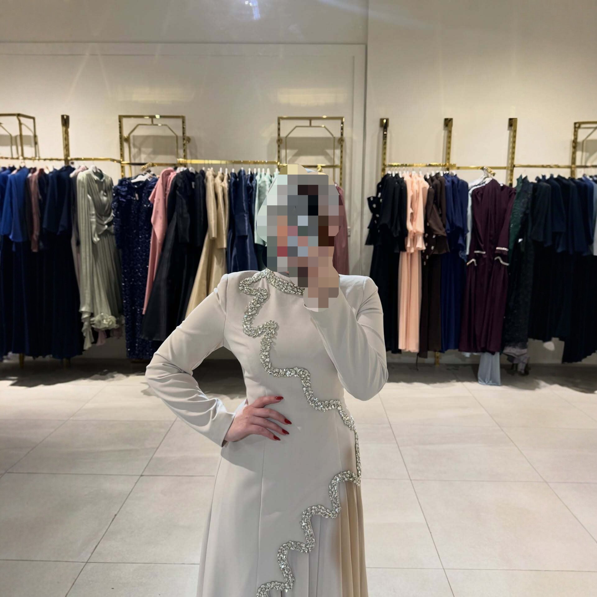 Robe longue de soirée élégante pour femme avec ruban et perles