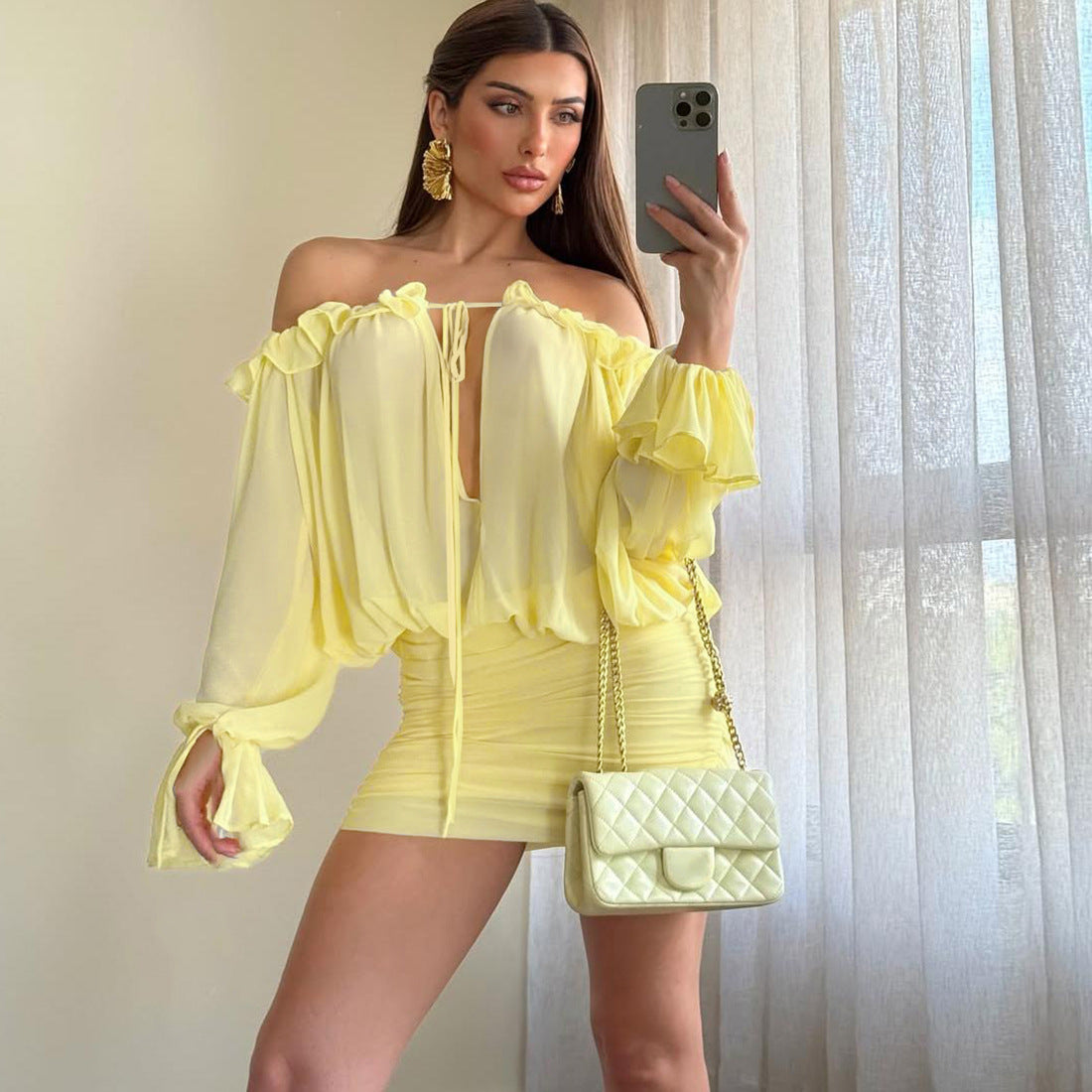 Robe d'automne pour femme, sexy, épaules dénudées, découpes ajourées, ceinture nouée, couleur unie, coupe ajustée, sac banane