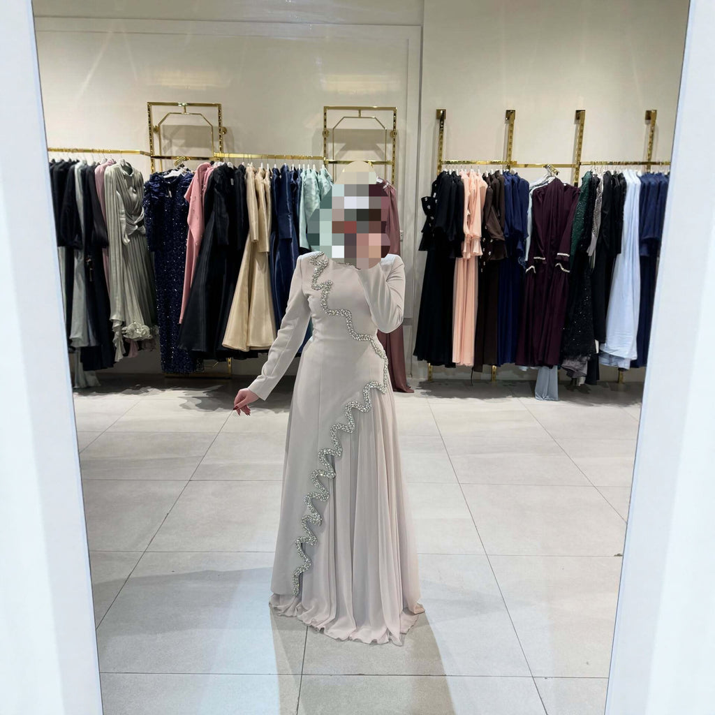 Robe longue de soirée élégante pour femme avec ruban et perles